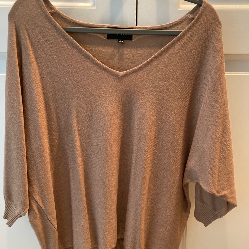 Jane + Mercer Premise sweater